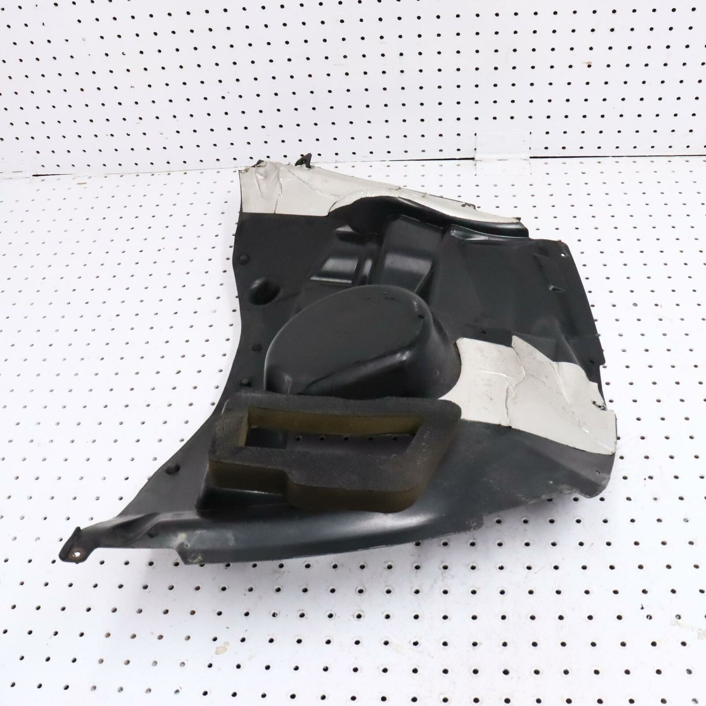 2006 POLARIS FUSION 700 HEAD LIGHT ACCESS COVER 2633049