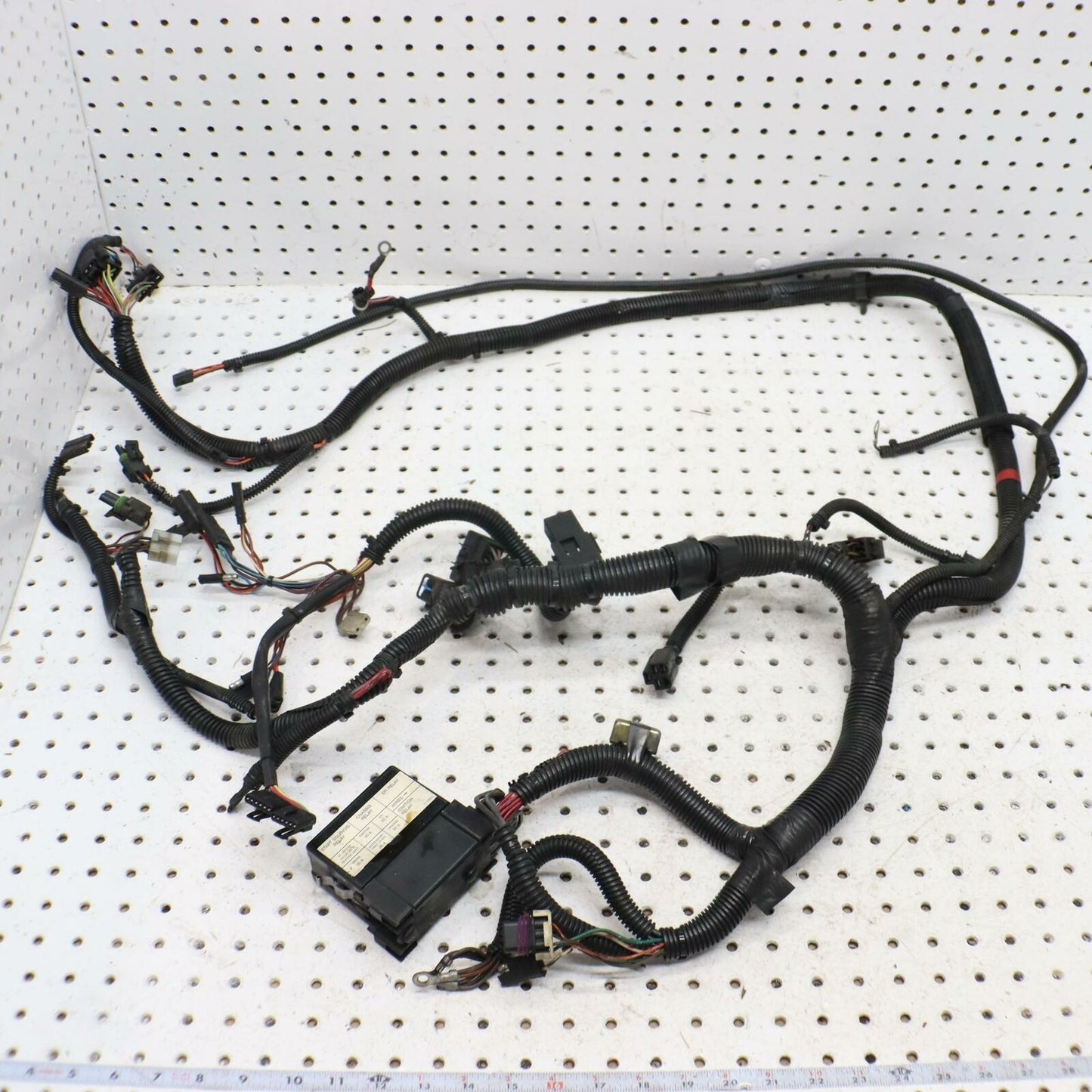2006 POLARIS SWITCHBACK MAIN WIRING HARNESS WIRE LOOM 2410641