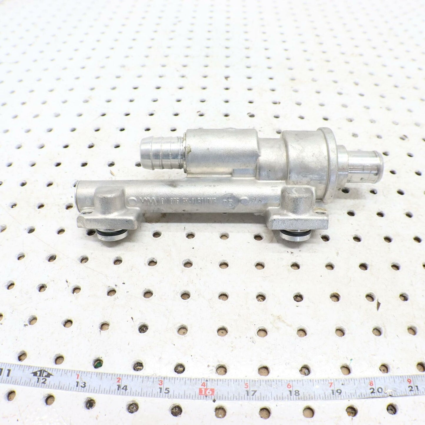 2006 POLARIS SWITCHBACK MANIFOLD WATER COOLANT RAIL 0452938