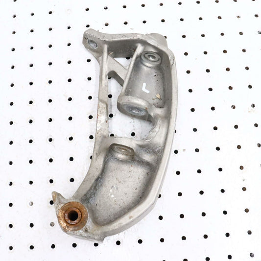 2006 POLARIS RMK 700 LEFT FRONT STEERING ARM SPINDLE KNUCKLE 1822797
