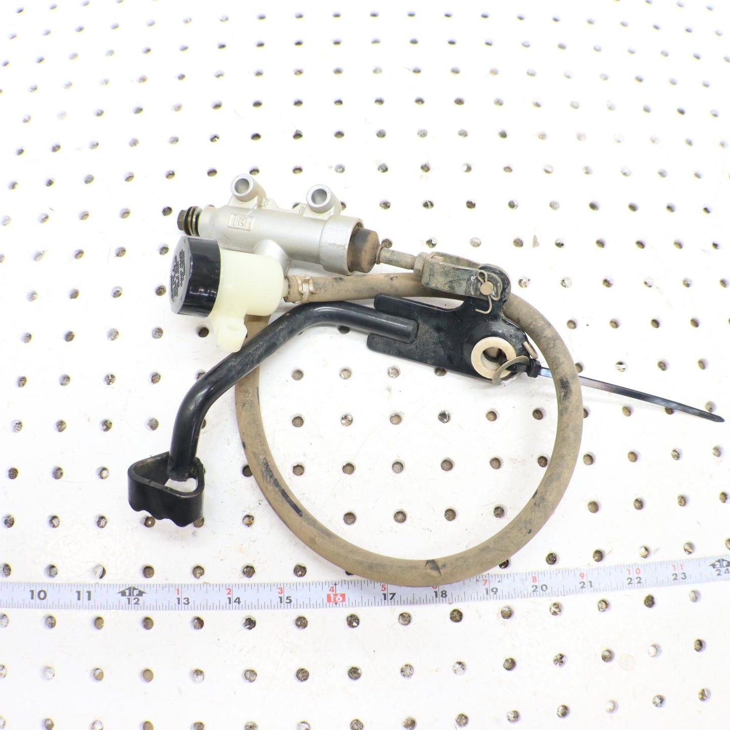 2016 POLARIS SPORTSMAN 570 FOOT BRAKE PEDAL & MASTER CYLINDER 1912301 1911657-45