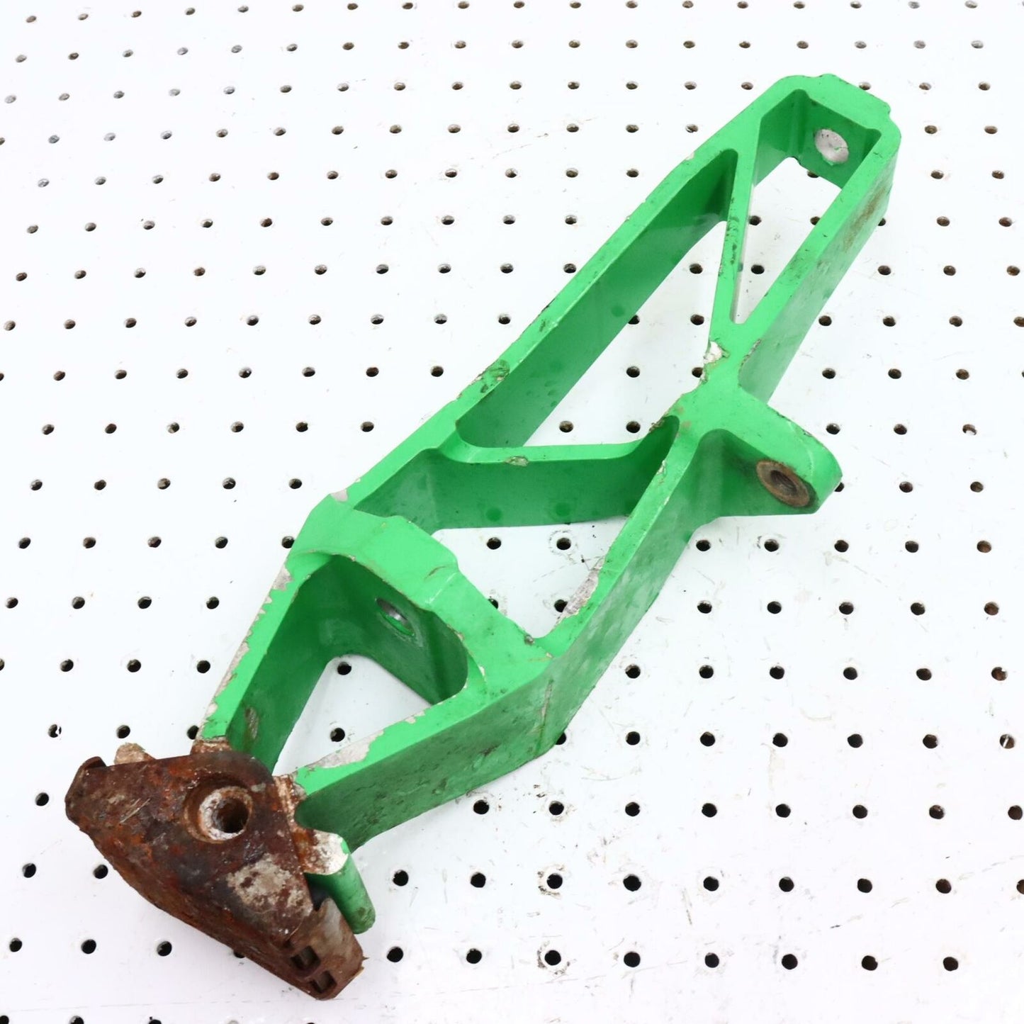 2010 ARCTIC CAT SNO PRO 500 RIGHT FRONT STEERING ARM SPINDLE KNUCKLE 2703-560