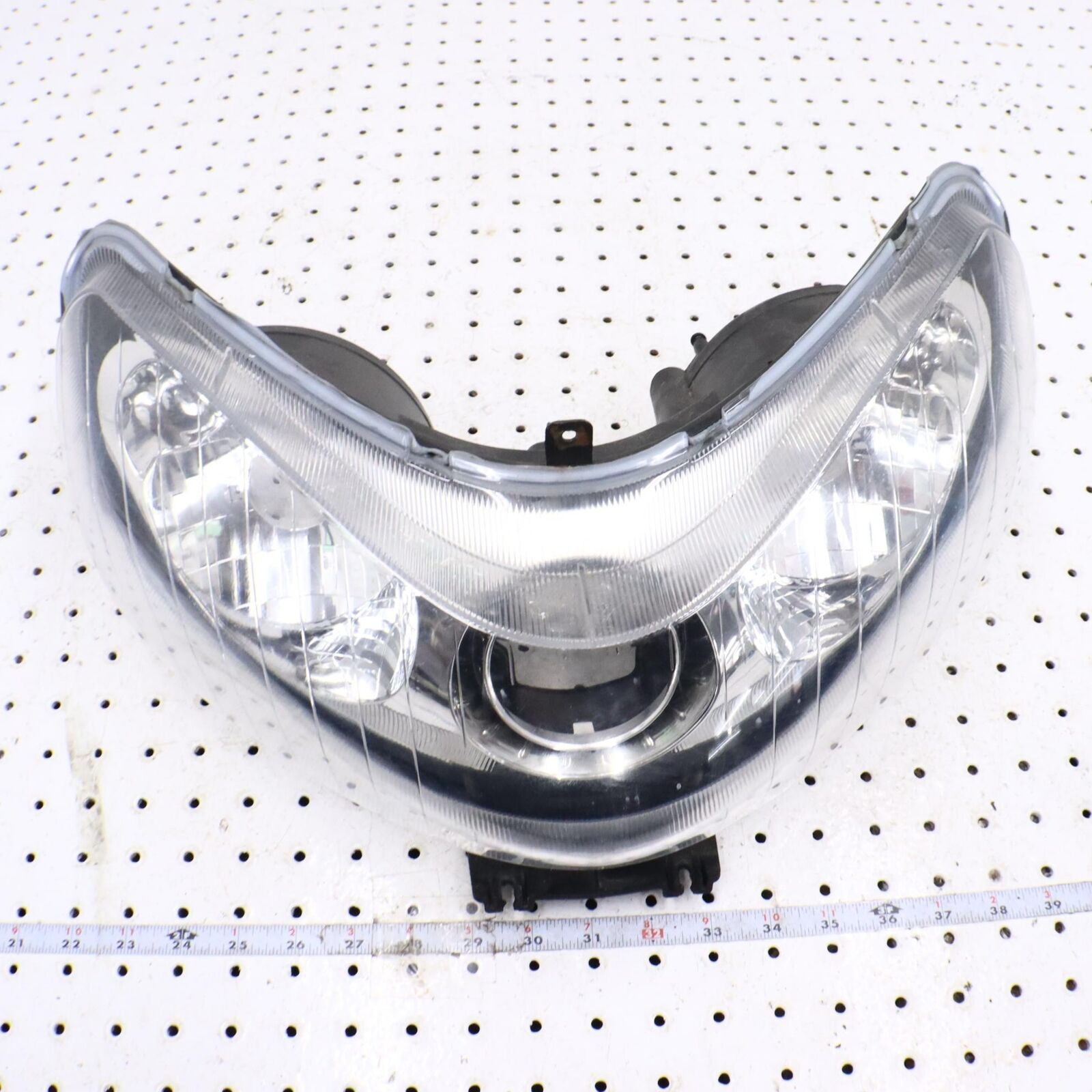 2008 POLARIS SWITCHBACK TURBO FRONT HEAD LIGHT LAMP HEADLIGHT 2410397