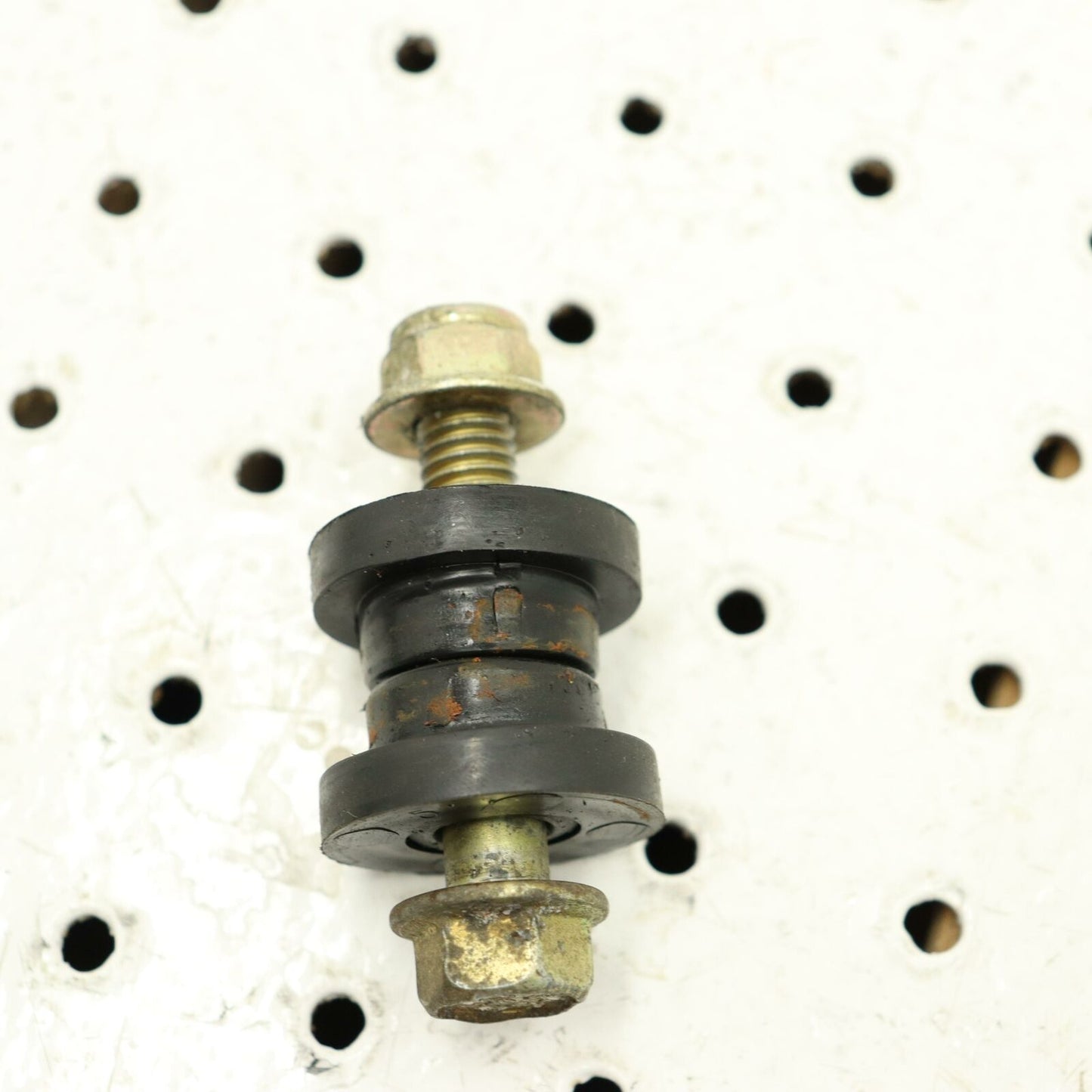 2007 POLARIS RMK 600 SHOCK MOUNTING BUSHING AND BOLT FOR 7043222 SHOCK