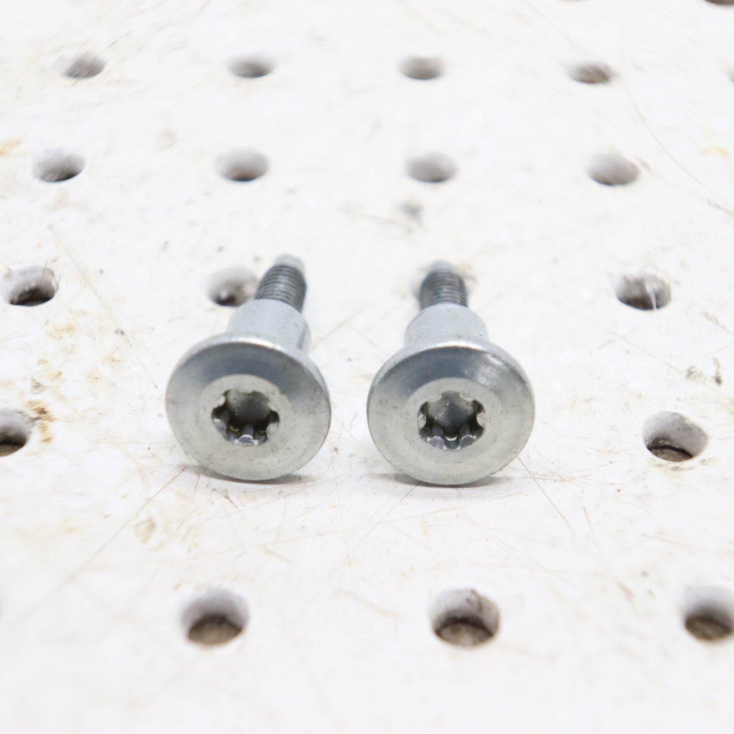 2016 Polaris Sportsman Sp 570 Shoulder Bolt 7519165 QTY (2)