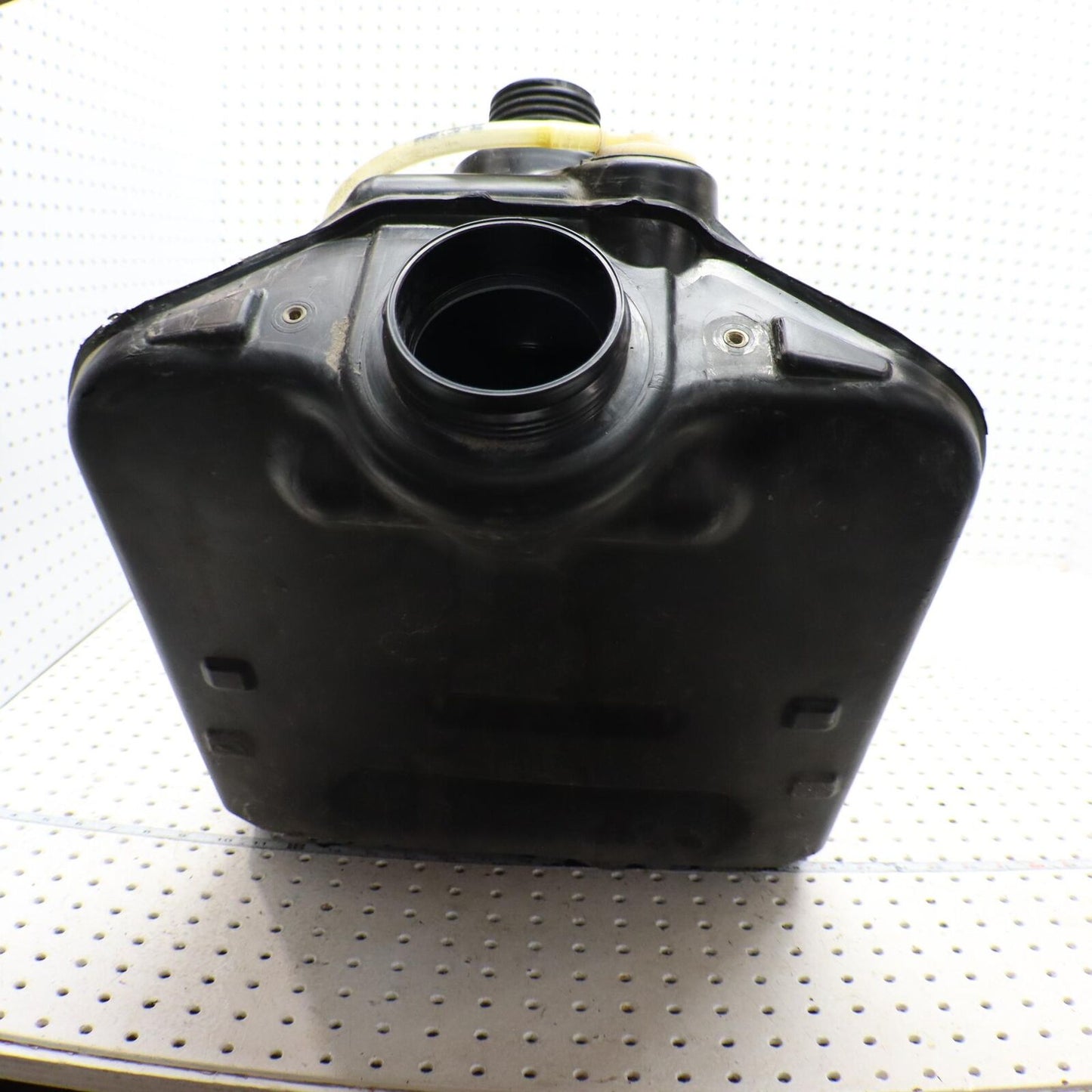 2015 POLARIS SWITCHBACK 800 GAS TANK FUEL TANK 2521341