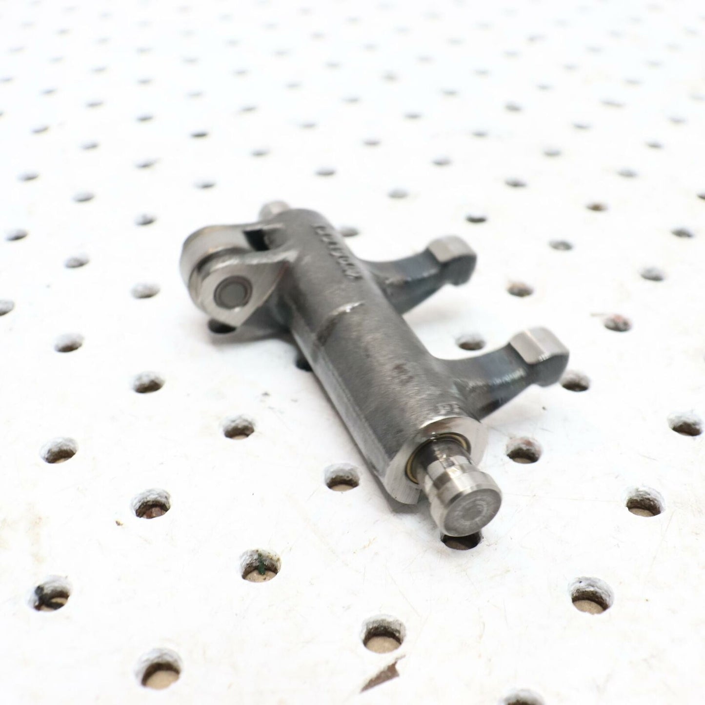 2006 POLARIS SWITCHBACK ASM. , ROCKER ARM, LONG 0451972