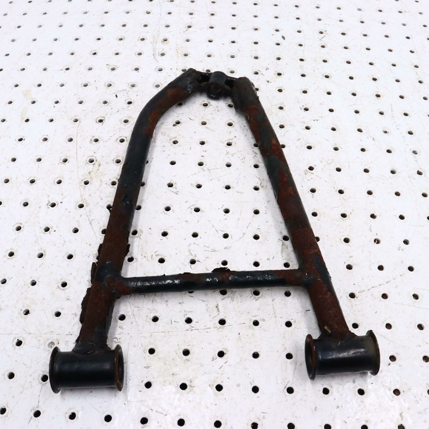 2007 POLARIS SWITCHBACK 600 FRONT UPPER LEFT CONTROL A ARM 2203019-067