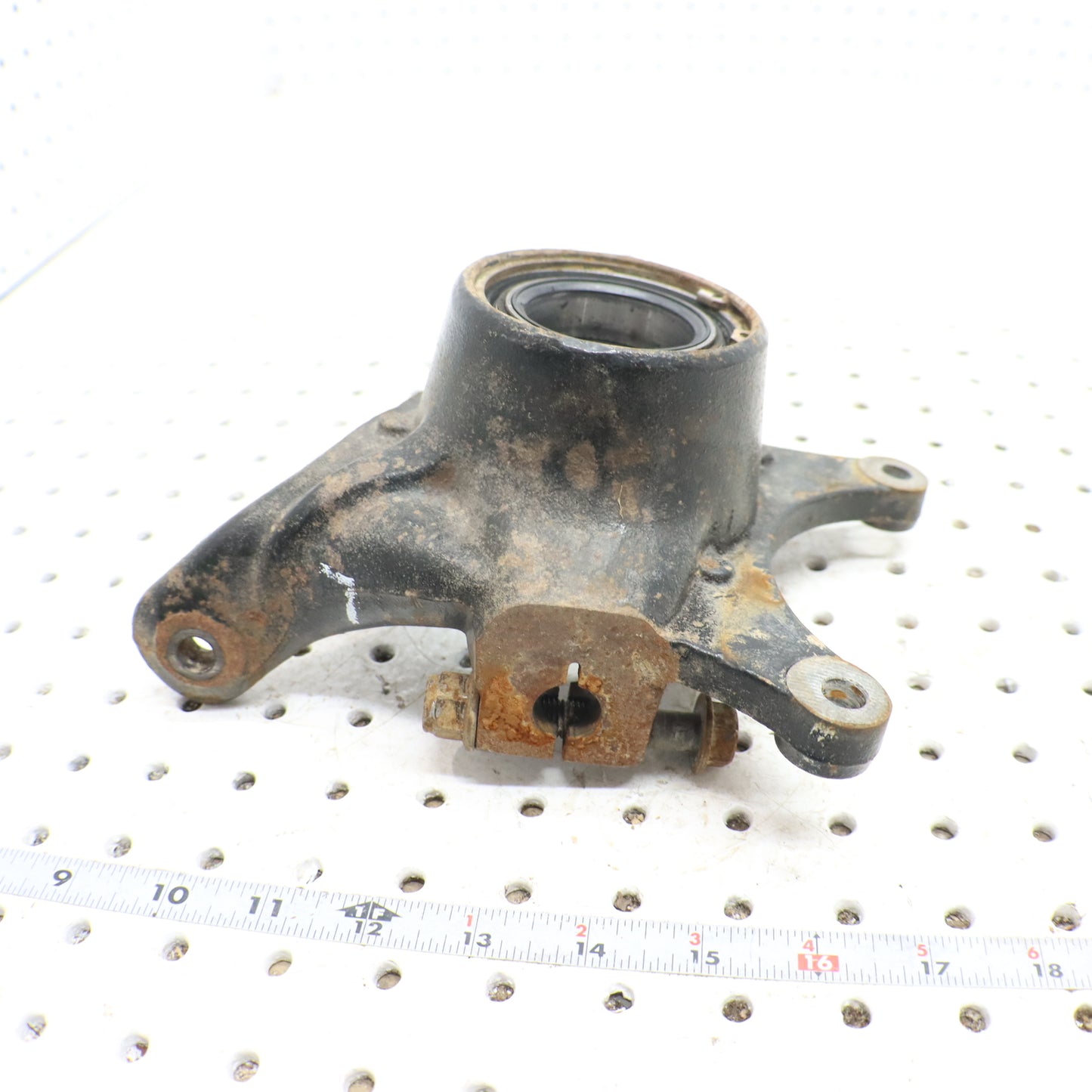 2013 Polaris Ranger Xp 900 Steering Knuckle FRONT LEFT 5138231; 5139976