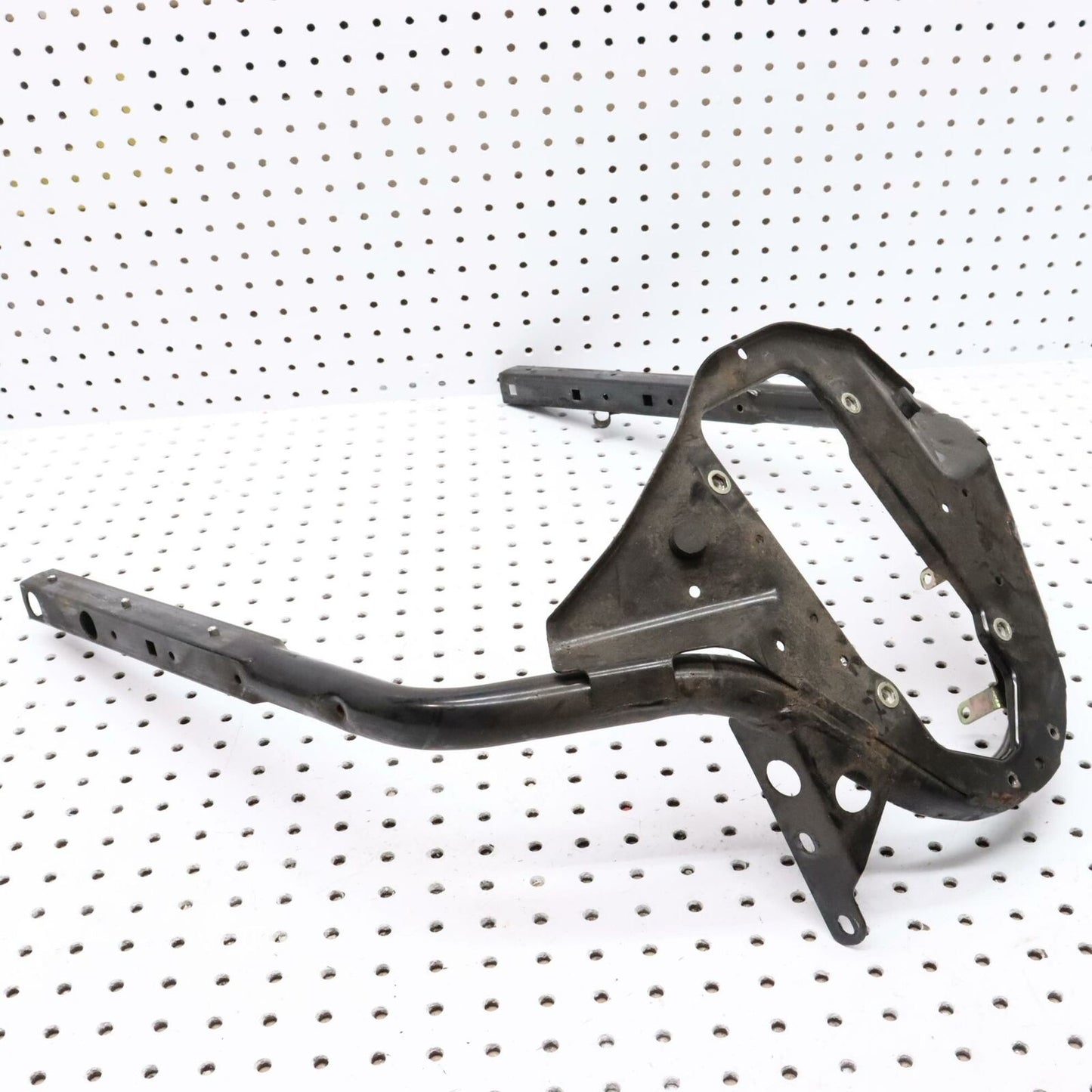 2006 POLARIS CLASSIC 700 UPPER FRAME SUPPORT BRACKET STEERING GATE 1015022-067