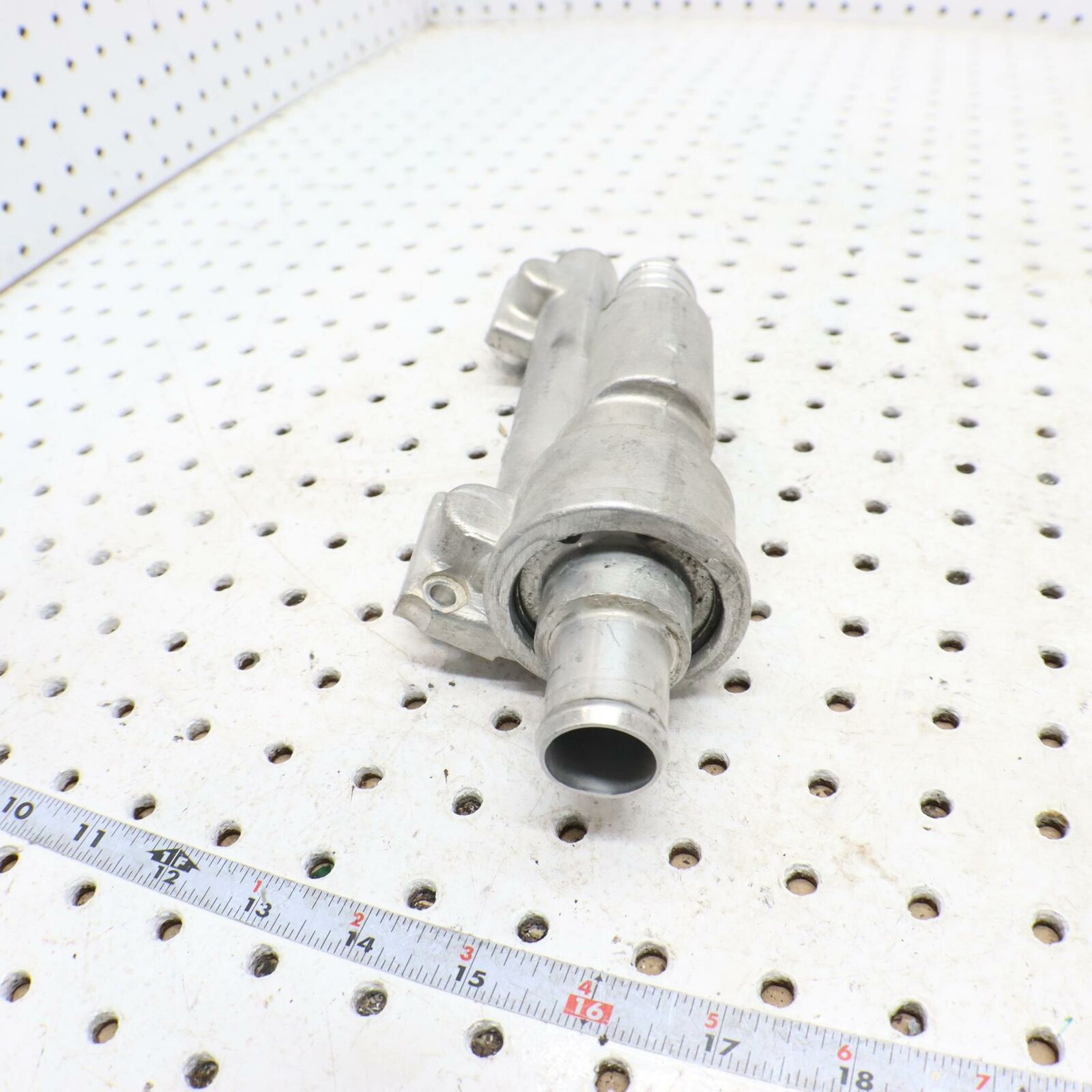 2006 POLARIS SWITCHBACK MANIFOLD WATER COOLANT RAIL 0452938