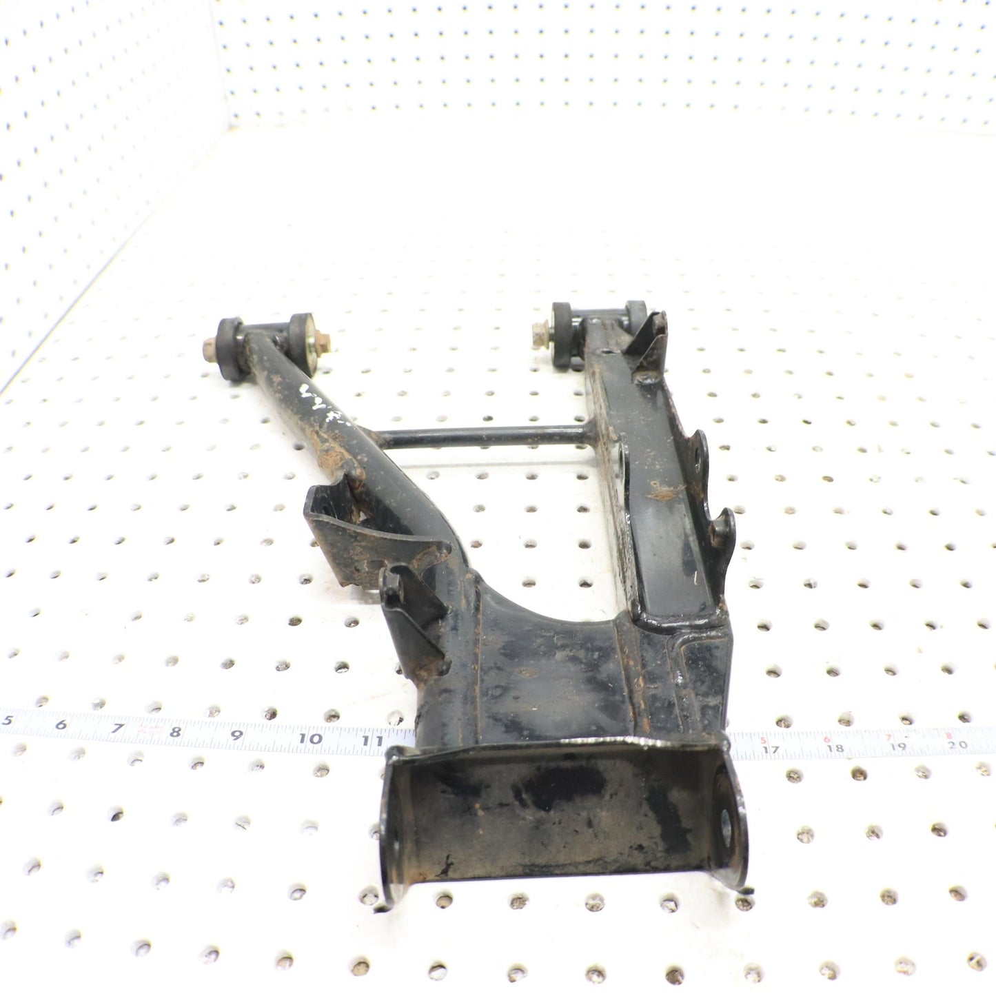 2016 SUZUKI KING QUAD 500 LOWER LEFT REAR CONTROL A ARM 61520-31821