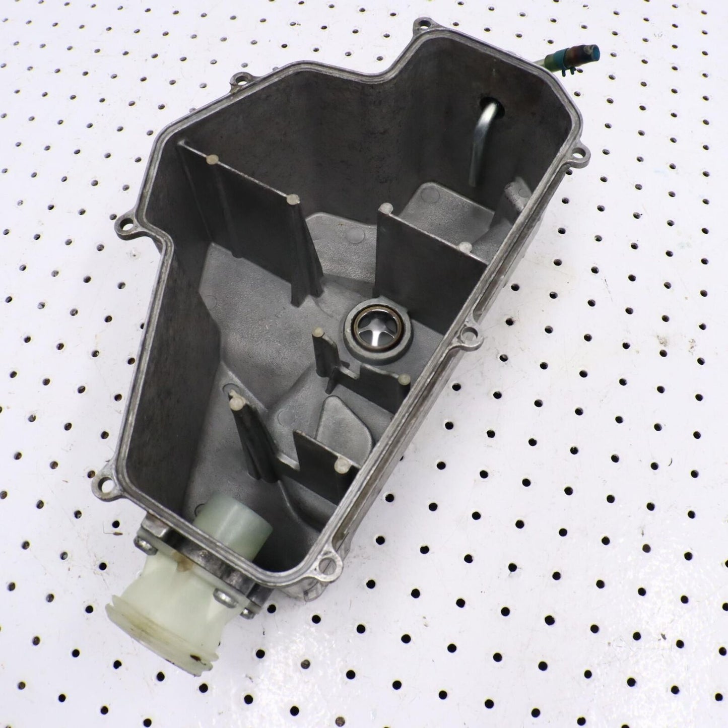 2015 ARCTIC CAT M8000 OIL TANK BOTTLE RESERVOIR 1770-019
