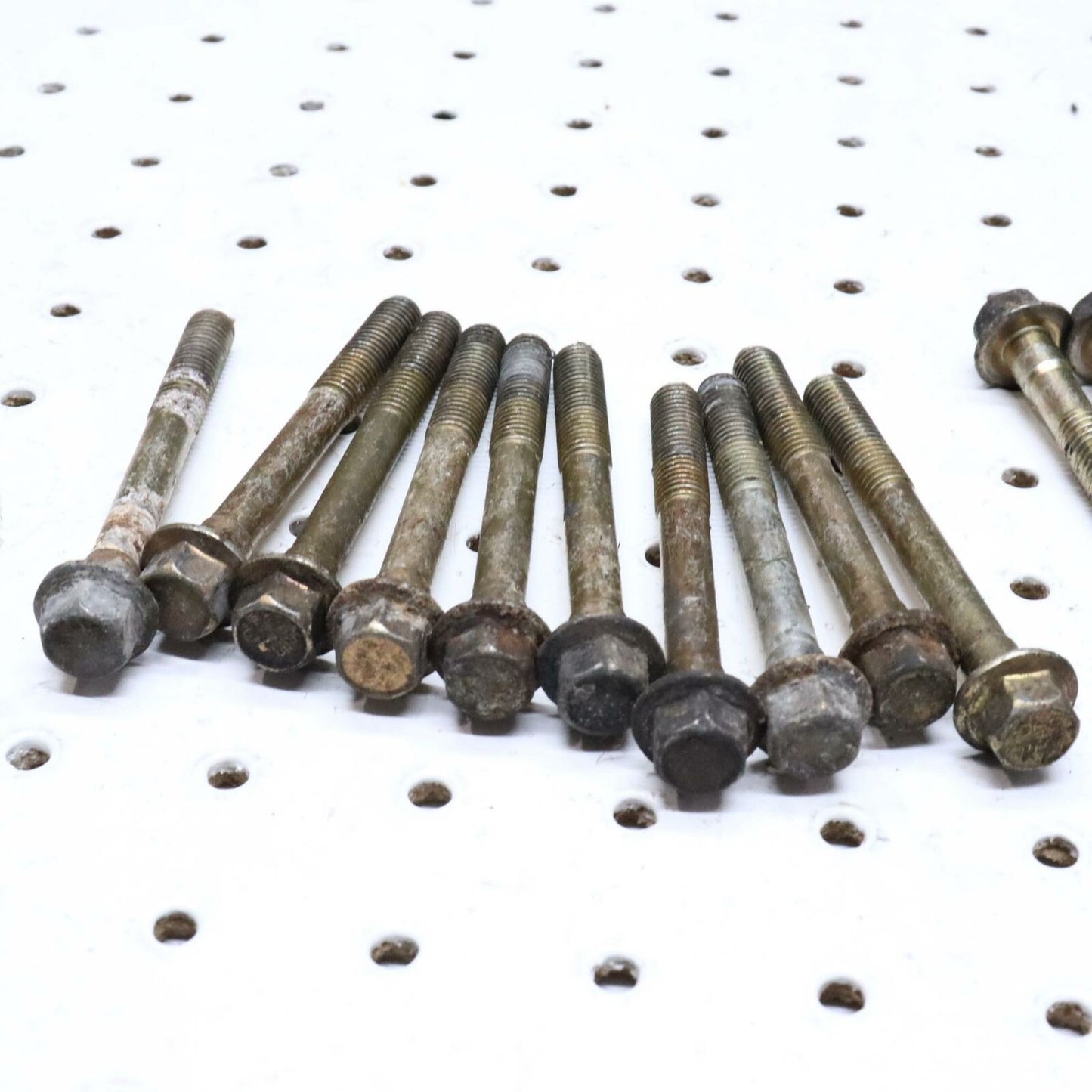 2006 SKI-DOO MXZ 800 MOTOR ENGINE CASES CASE BOLTS FASTENERS HARDWARE 420640836