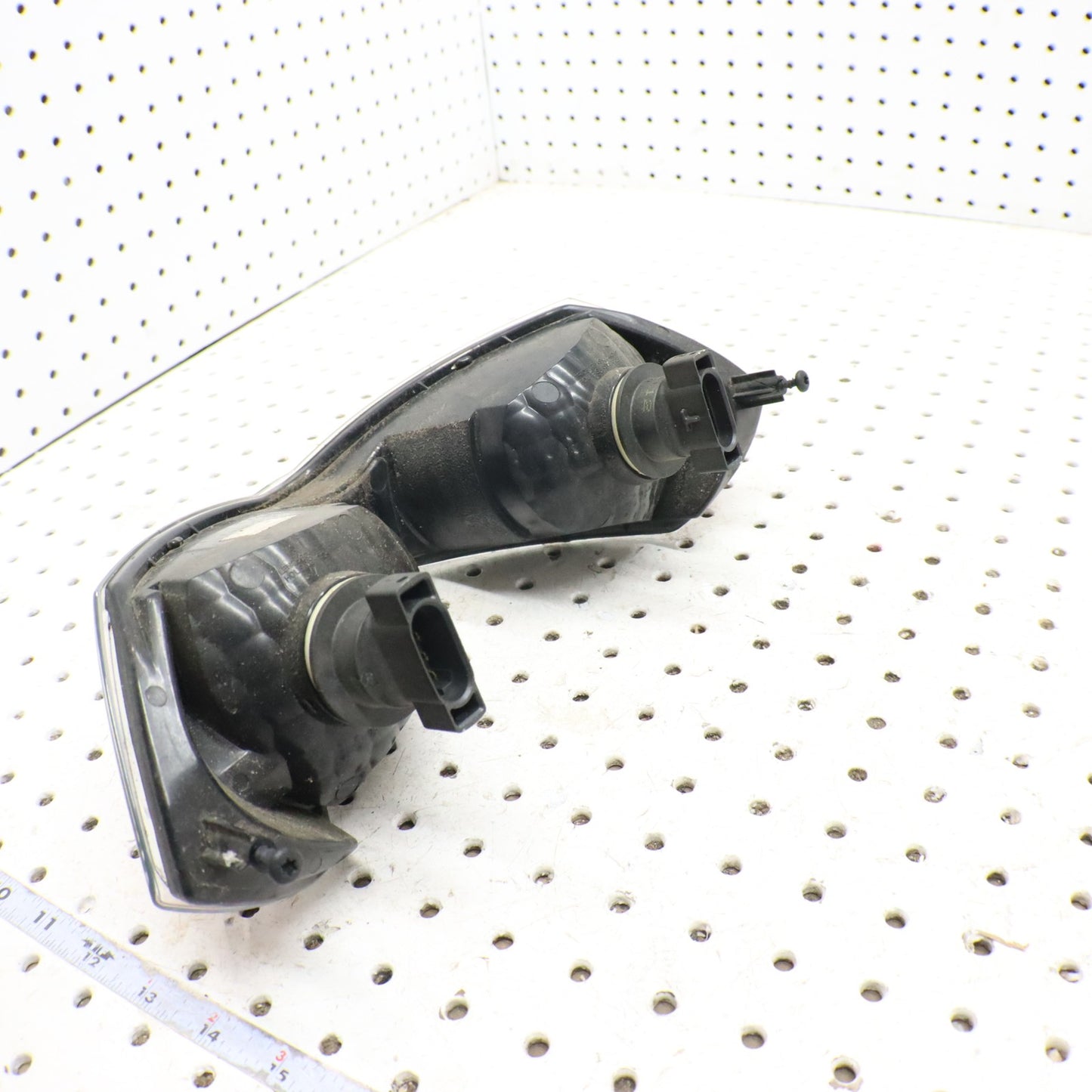 2007 Polaris Iq 600 Tail Light Taillight Brake Light 2410378; 2410941