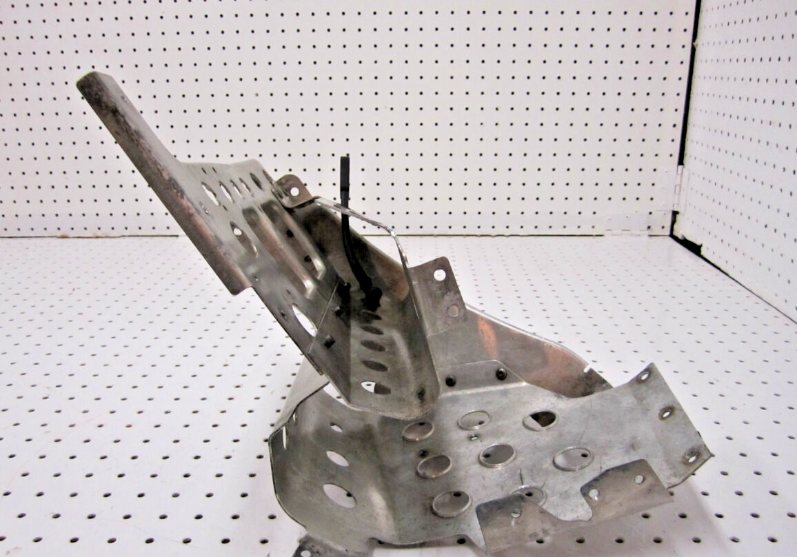 2002 POLARIS 800 RMK 144 FOOTREST RIGHT 5242740