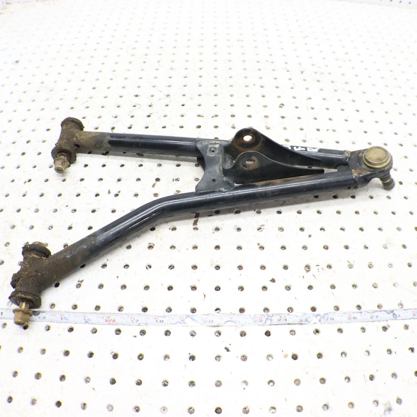 2009 POLARIS SPORTSMAN XP 850 FRONT UPPER RIGHT CONTROL ARM 1015126-067 1025618