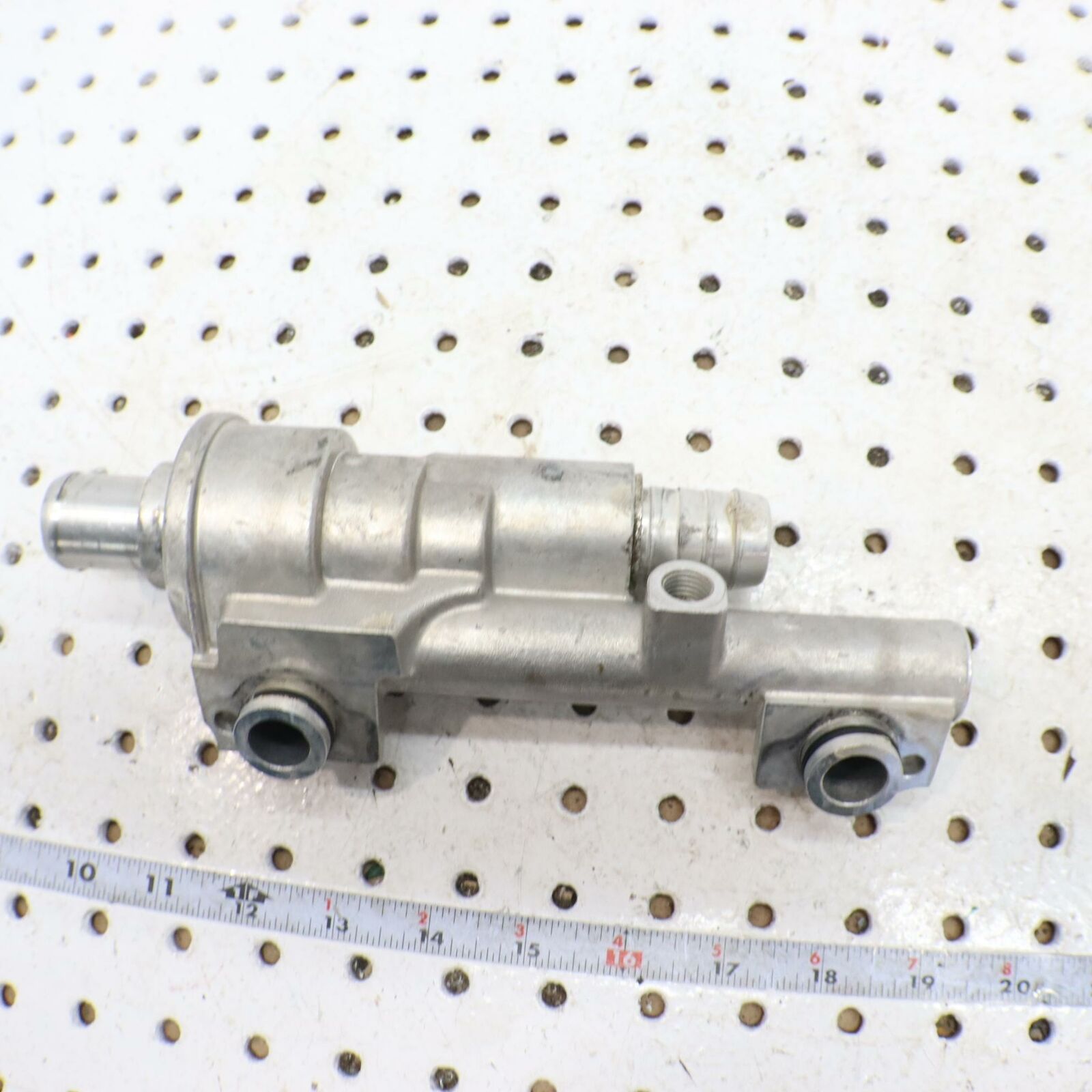 2006 POLARIS SWITCHBACK MANIFOLD WATER COOLANT RAIL 0452938