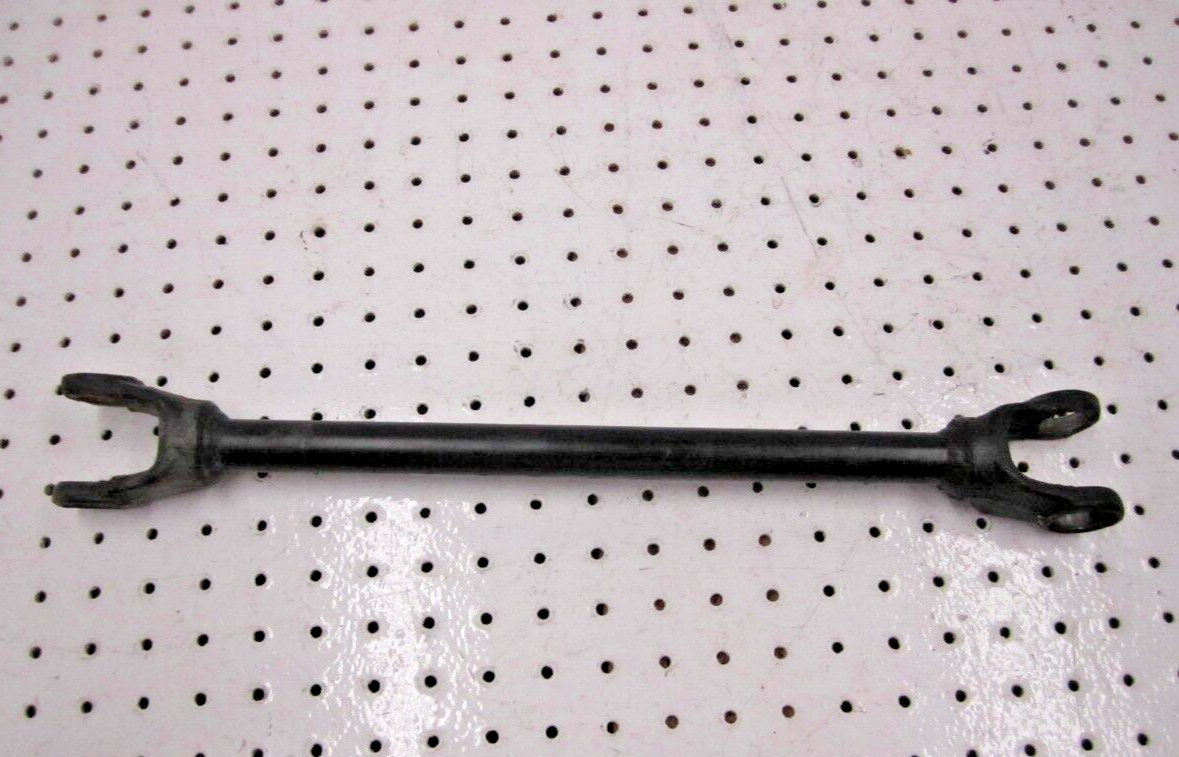 2004 POLARIS SPORTSMAN 600 FRONT PROP SHAFT CENTER SECTION 1350089