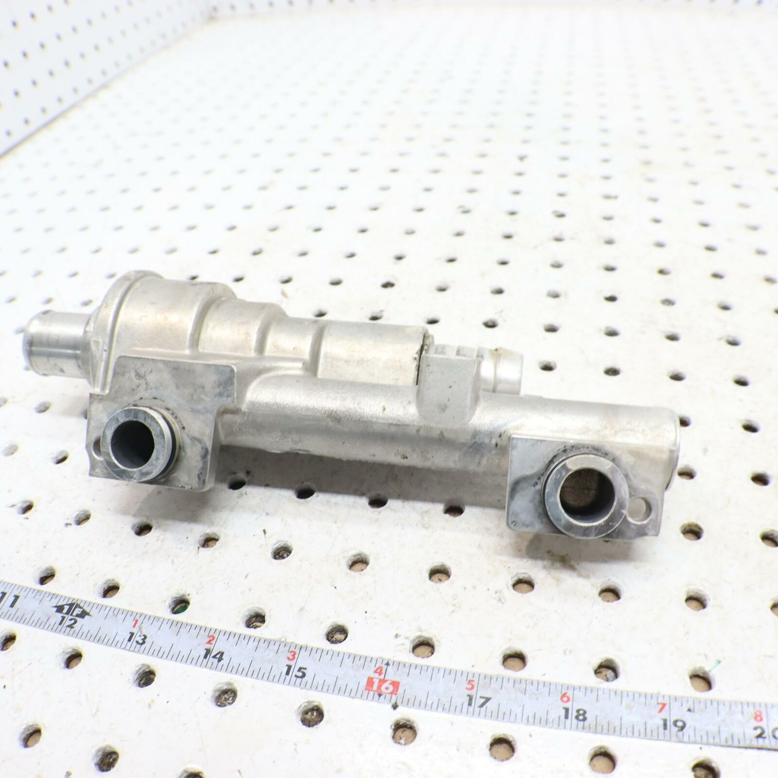 2006 POLARIS SWITCHBACK MANIFOLD WATER COOLANT RAIL 0452938
