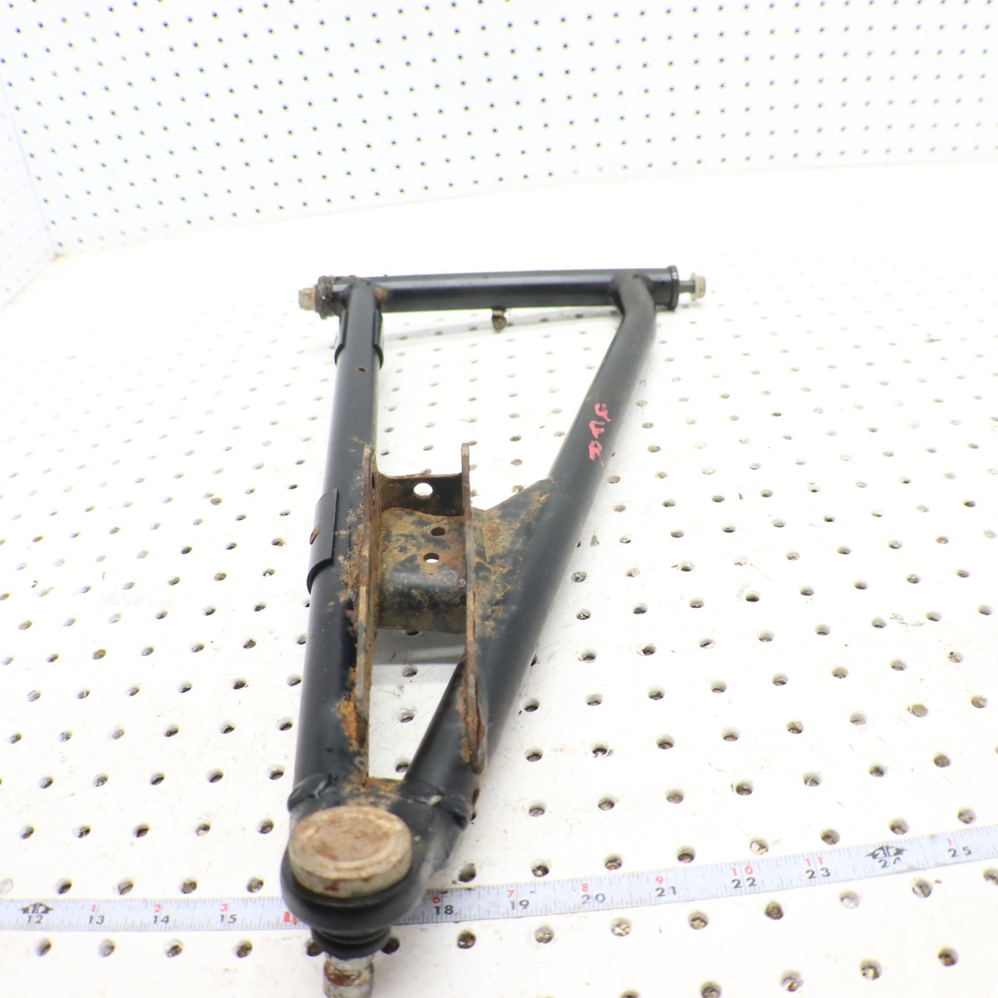 2013 Polaris Ranger Xp 900 Upper Front Right Control A Arm 1018168-458, 1020888