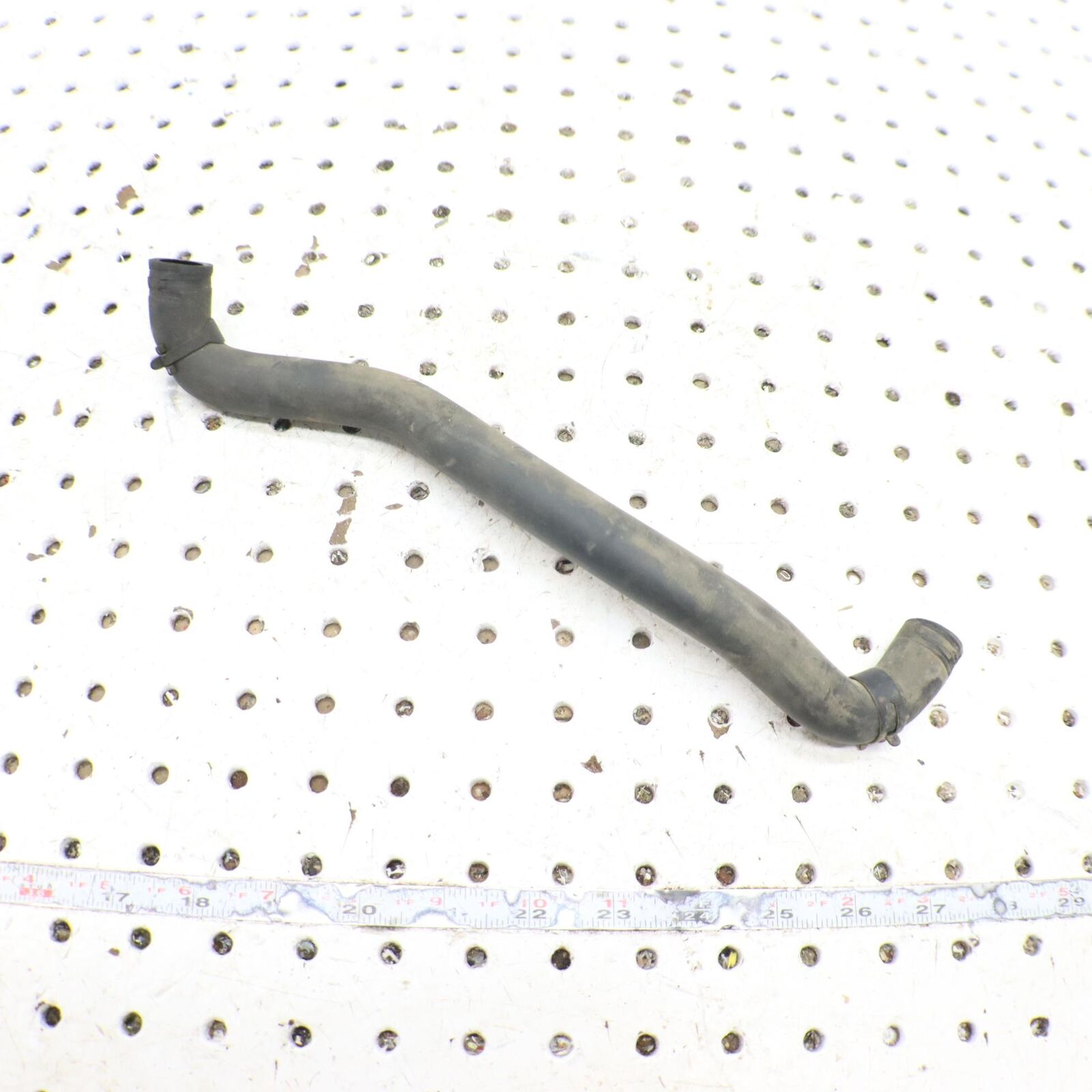 2009 POLARIS SPORTSMAN XP 850 CRANKCASE TO AIRBOX BREATHER HOSE 5413425; 5413889