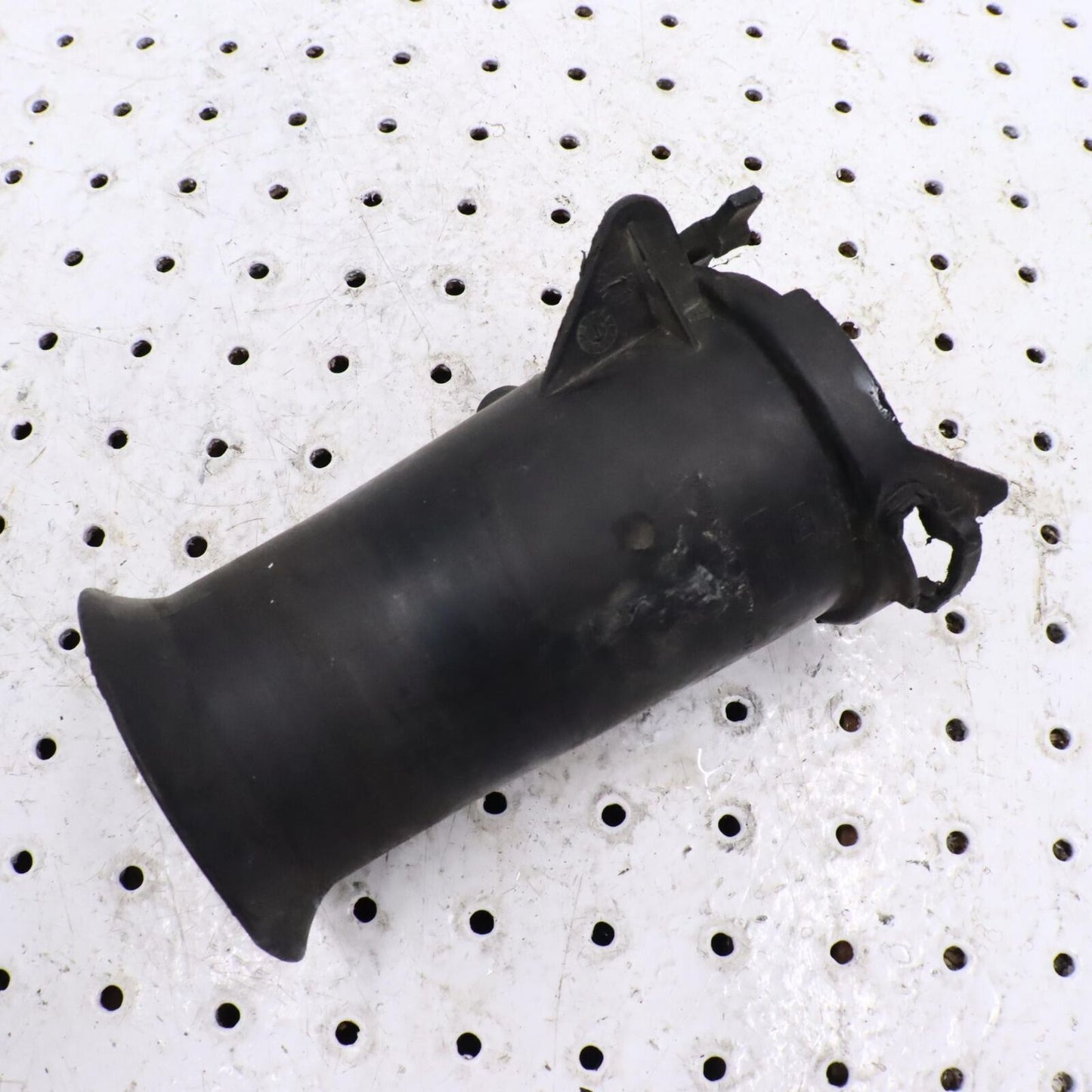 2010 SKI-DOO SUMMIT X 800R AIR INTAKE FLUTE 508000662