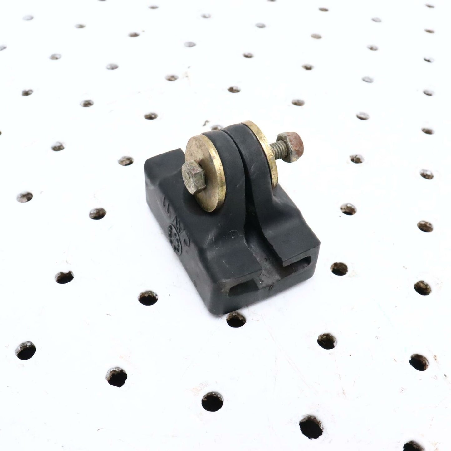 2006 SKI-DOO MXZ 800 REAR SUSPENSION BUMP STOP 503190576