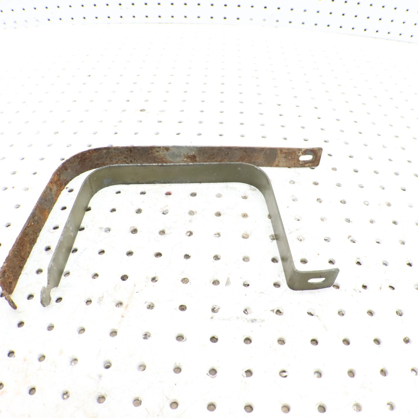 2009 Polaris Rzr 800 Gas Tank Hold Down Mount Strap 5250517; 5250520
