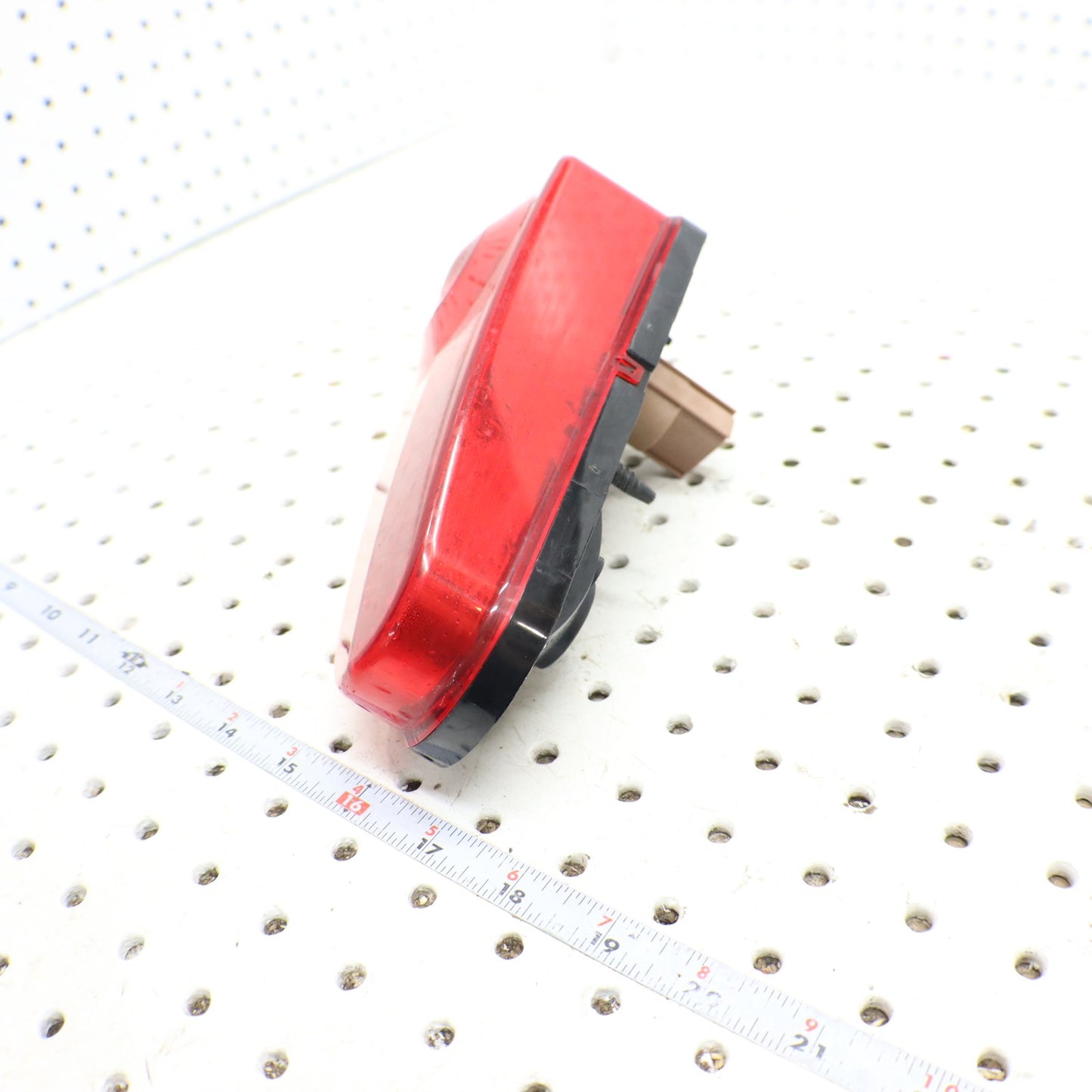 2016 Polaris Sportsman Sp 570 Tail Light Brake Light 2411154