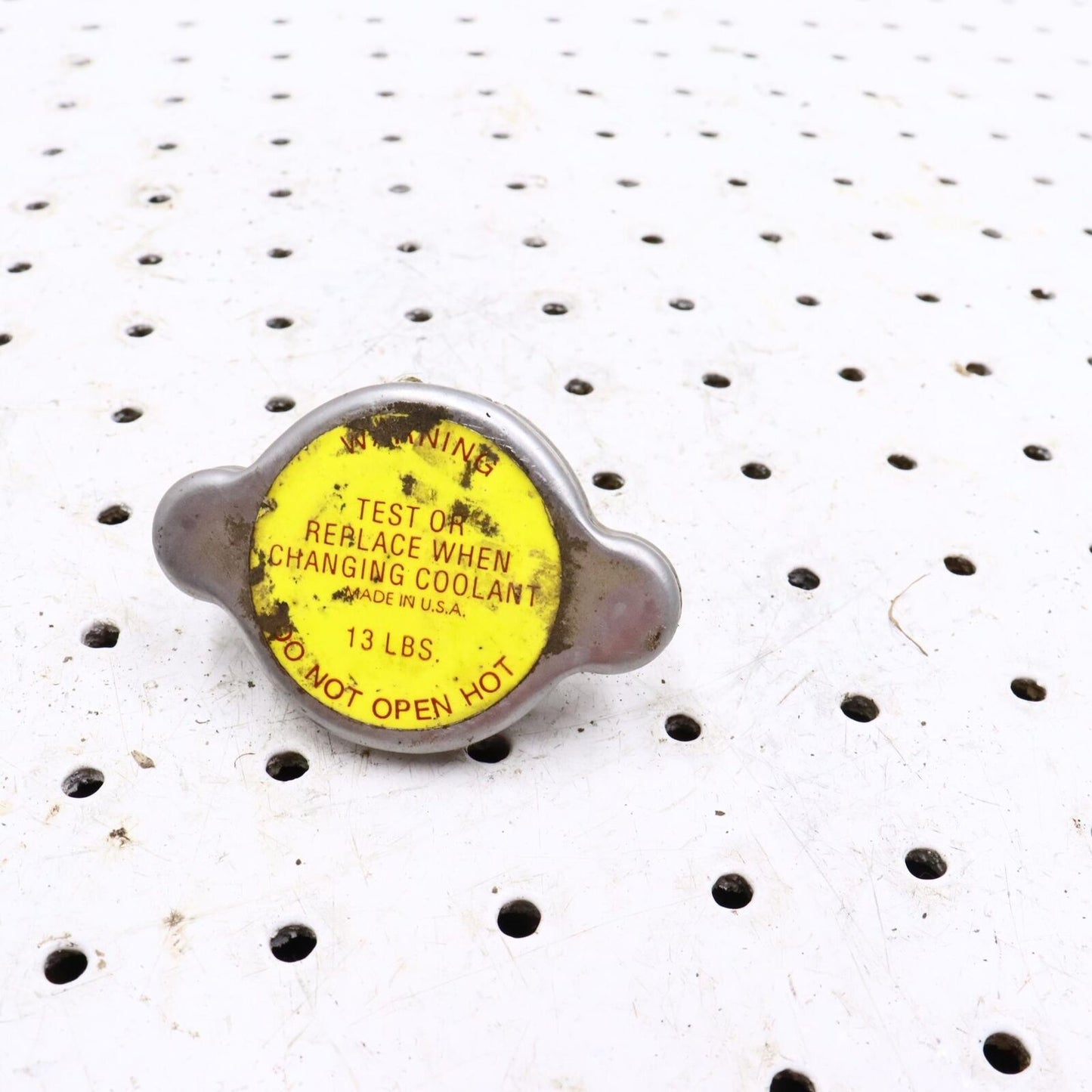 1998 POLARIS XPLORER 400L RADIATOR CAP 2511189; 2511270