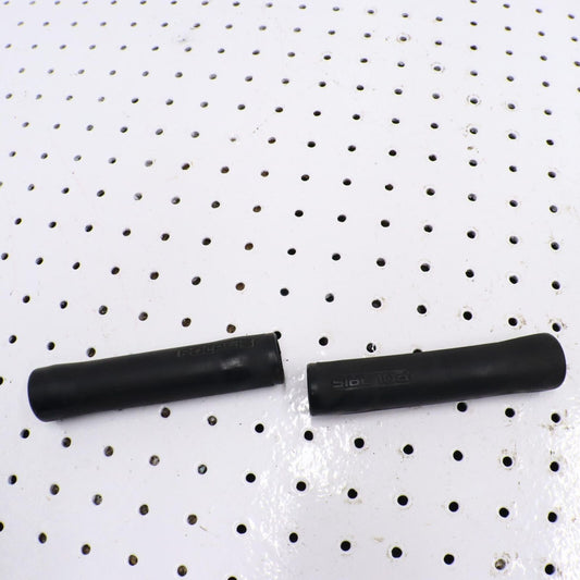 2006 POLARIS FUSION 700 HANDLEBAR GRIPS 5434715-070; 5452127-070