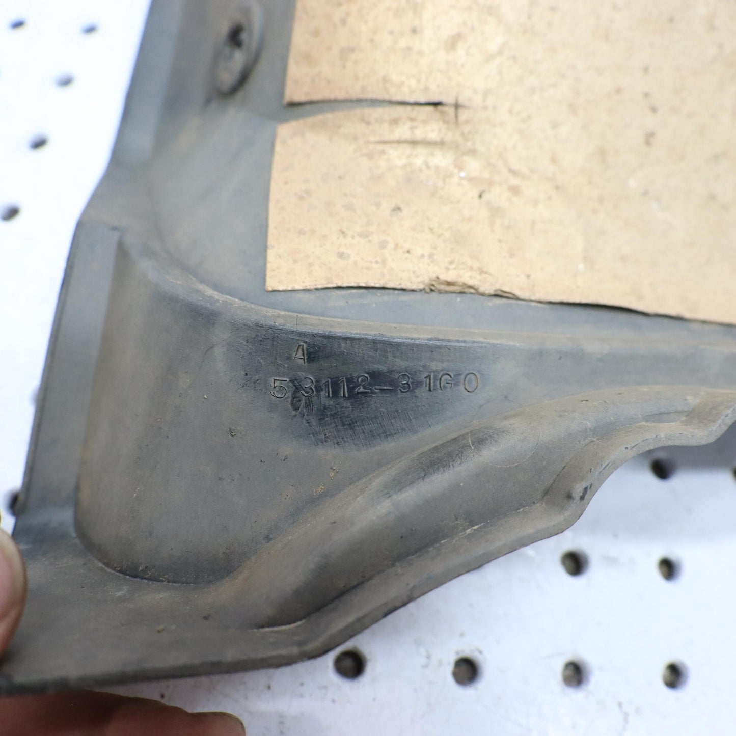 2016 SUZUKI KING QUAD 500 SIDE PANEL COVER RIGHT 53112-31G03