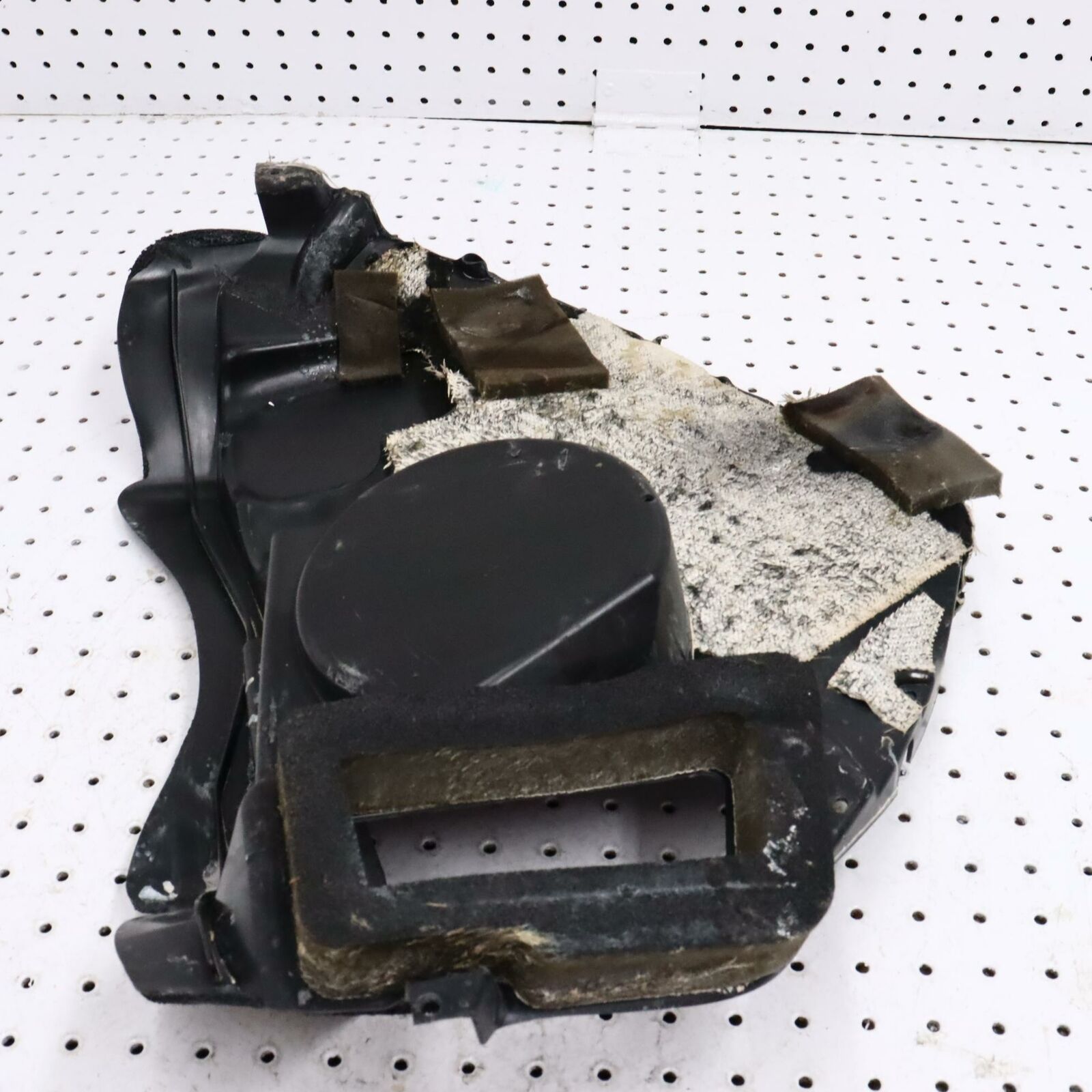 2006 POLARIS SWITCHBACK HEAD LIGHT ACCESS COVER 2633209