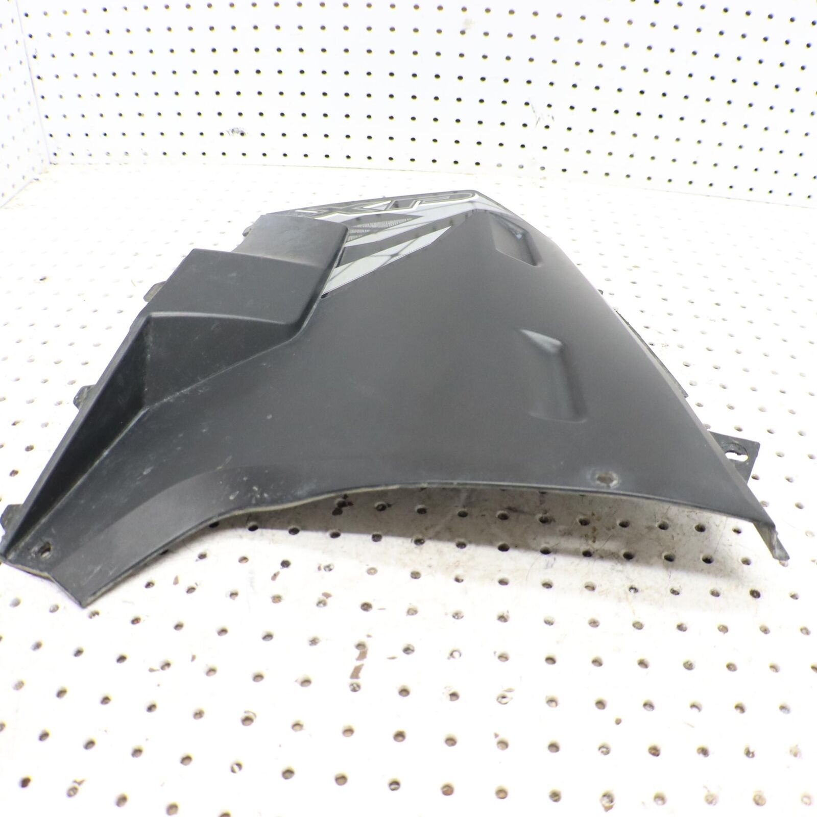 2009 POLARIS SPORTSMAN XP 850 SIDE PANE COVER LEFT 5437741-464