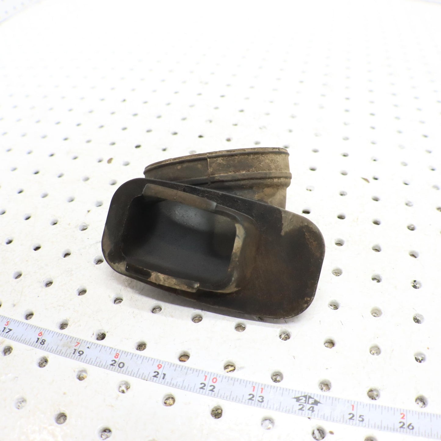 2017 CAN-AM OUTLANDER 570 CLUTCH OUTLET DUCT 706600024