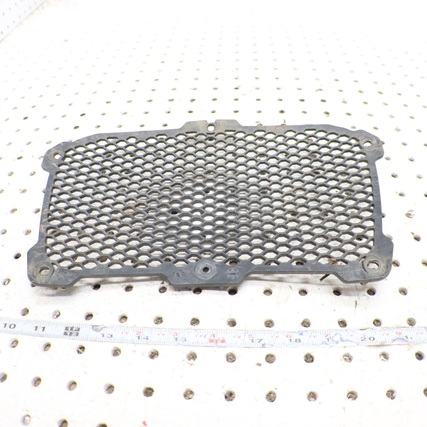 2010 POLARIS SPORTSMAN XP 850 BUMPER SCREEN RADIATOR SCREEN MESH 5437424-070