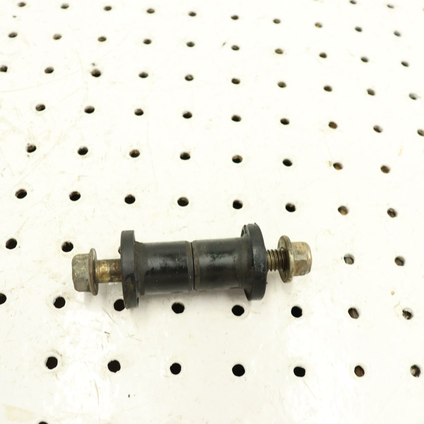 2006 POLARIS FUSION 600 A ARM BOLT BUSHING SPACER 7518384, 5133860, 5434932