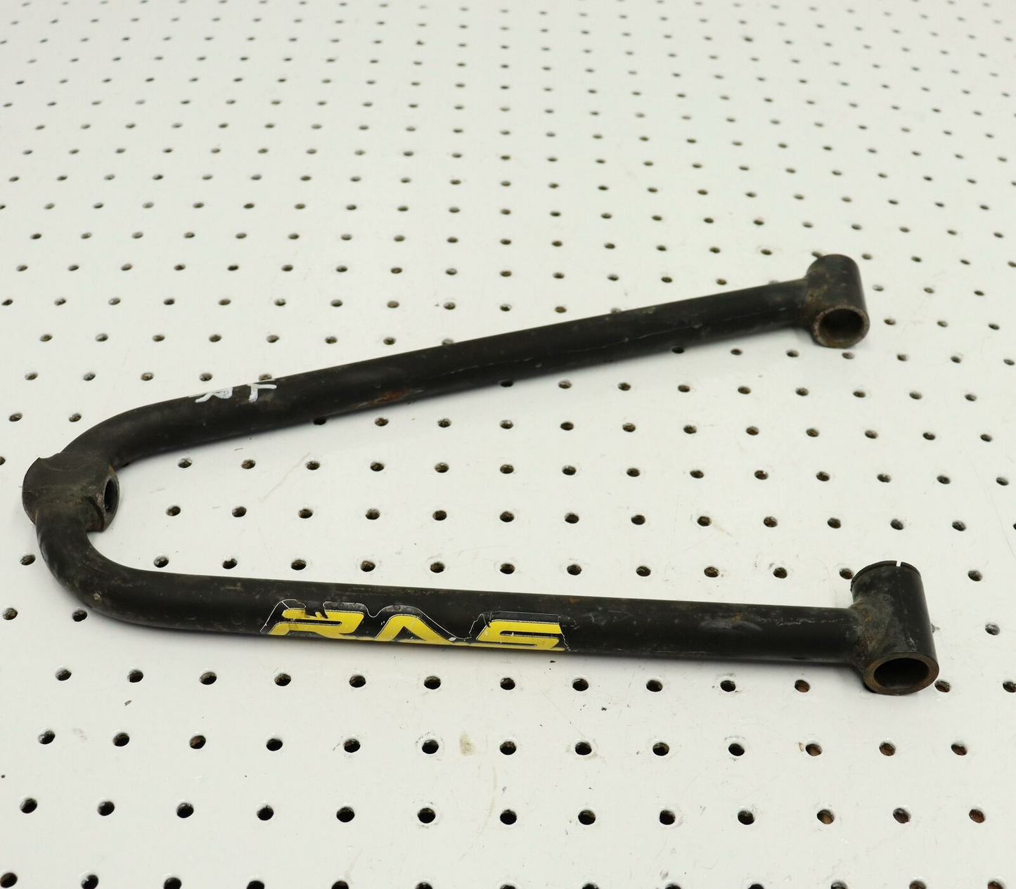 2005 SKI-DOO GSX 500SS UPPER A ARM 505071727 505071756