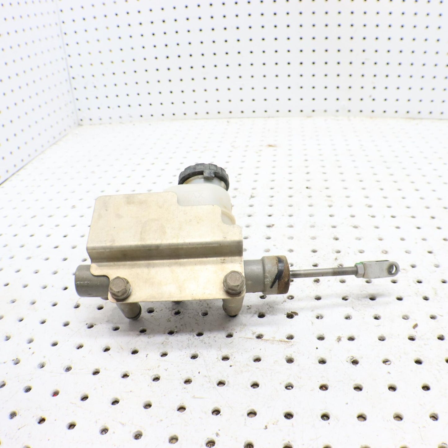 2013 POLARIS RANGER XP 900 MASTER CYLINDER BRAKE 1911515; 2204117