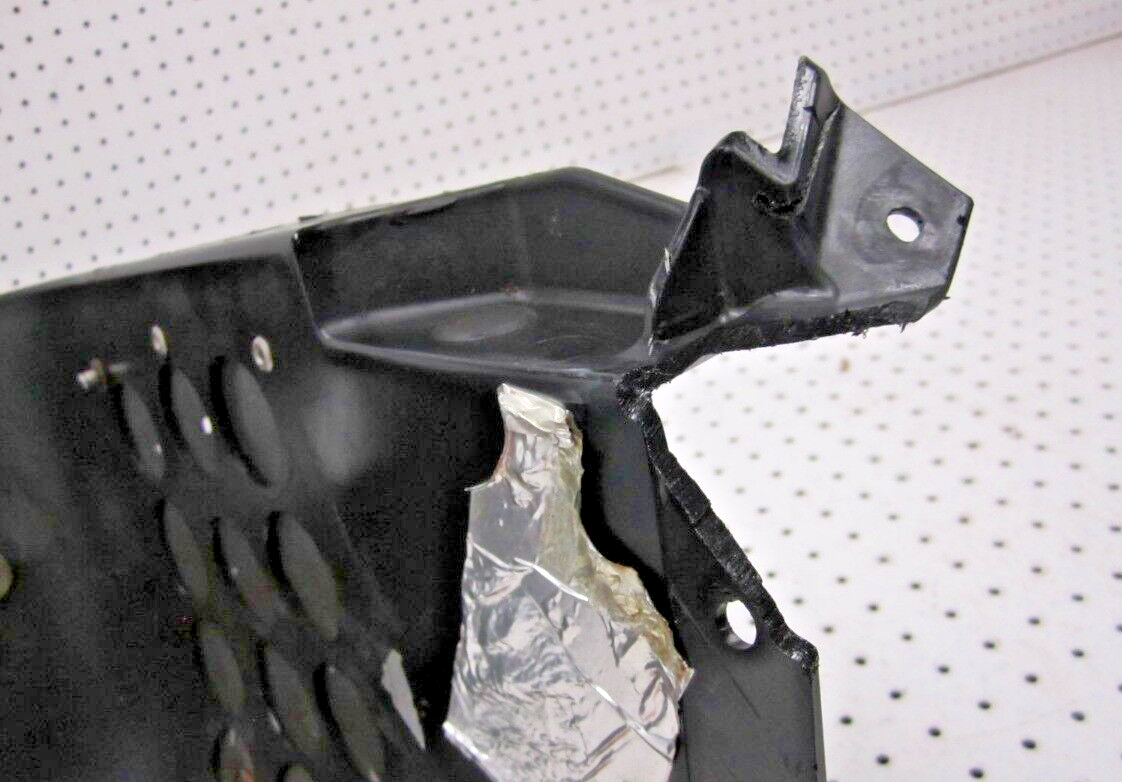 2009 POLARIS 800 RMK 163 FENDER RIGHT BELLY PAN 2633674-070, 2634146-070