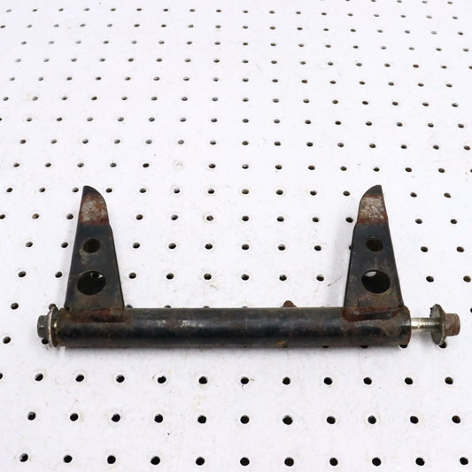 2006 POLARIS FUSION 700 REAR SUSPENSION REAR PIVOT BRACKET 1541928-067