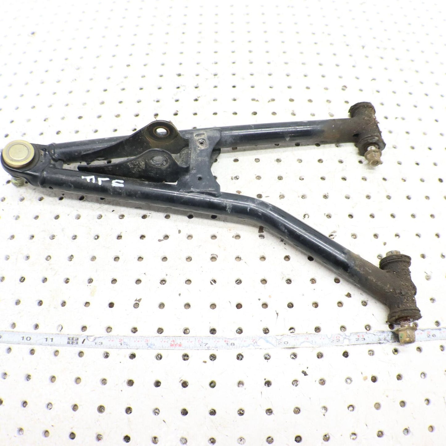 2009 POLARIS SPORTSMAN XP 850 FRONT UPPER LEFT CONTROL ARM 1015125-067 1025617-0