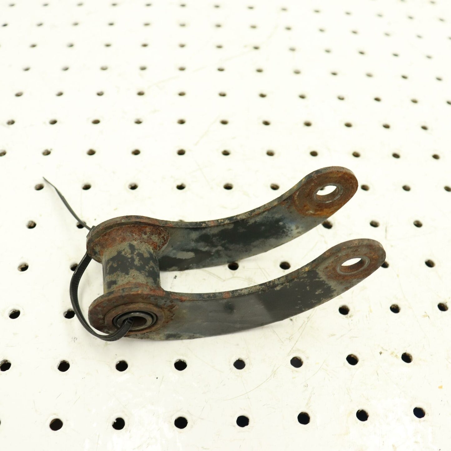 2006 POLARIS FUSION 600 REAR SUSPENSION 1542059-067