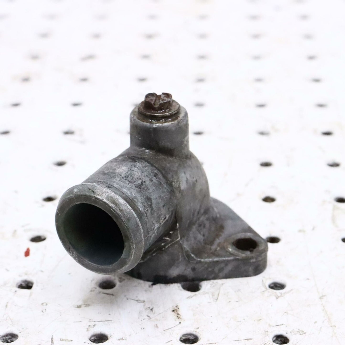 2007 POLARIS SWITCHBACK 600 THERMOSTAT HOUSING 5134756; 5136512