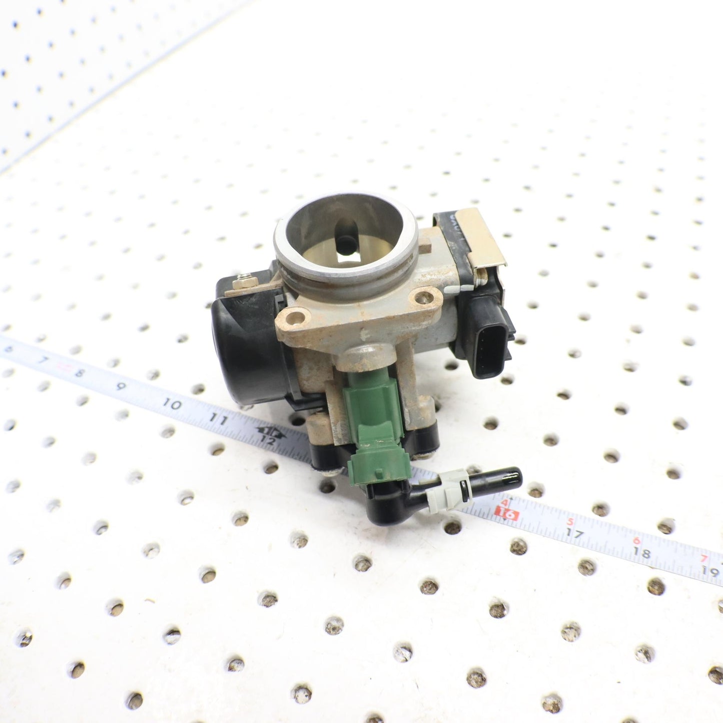 2016 SUZUKI KING QUAD 500 THROTTLE BODY 13400-31H10; 13400-31H11