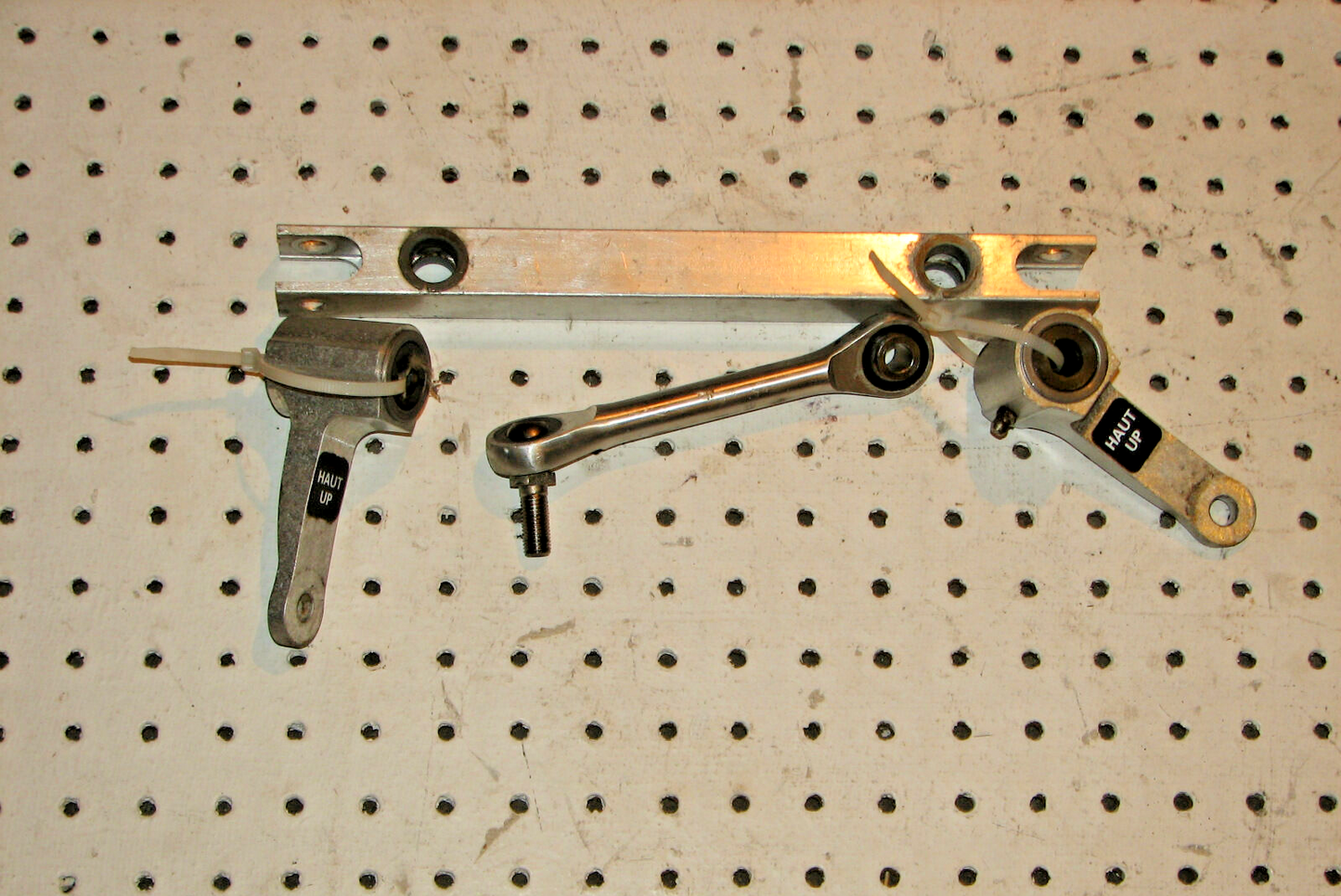 2006 SKI DOO GSX 550 F STEERING LINKAGE