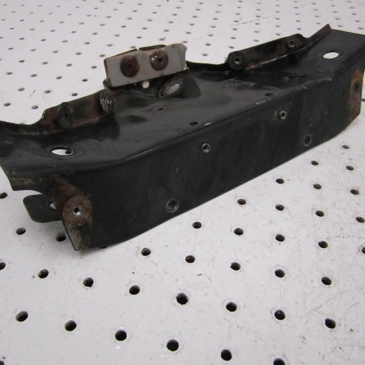 2002 POLARIS RMK 700 FRONT RADIUS ROD WELD 1821136-067