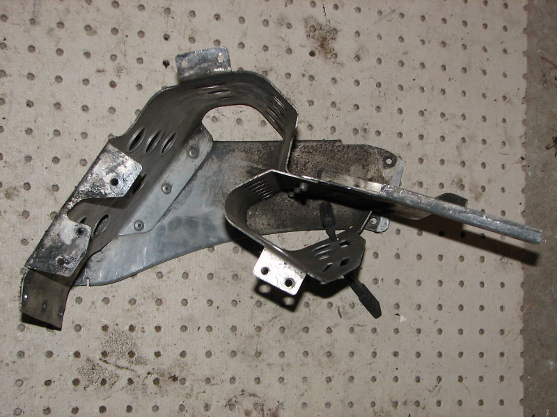 2002 POLARIS EDGE XC RIGHT FOOTREST 5242740