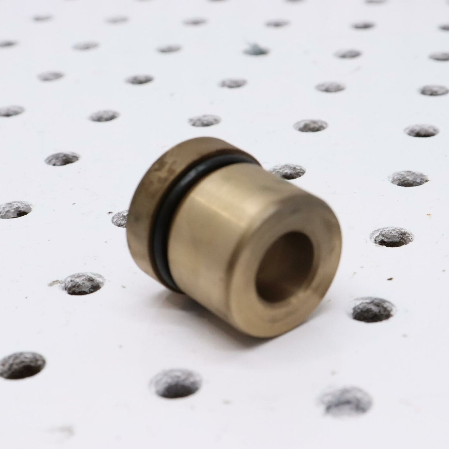 2007 POLARIS IQ 600 OIL PUMP SHAFT BUSHING 5135220